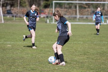 Bild 110 - wBJ VfL Pinneberg - Waldd�rfer SV : Ergebnis: 5:0